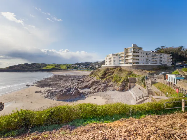The Osborne, Langland, Swansea, SA3, photo 1