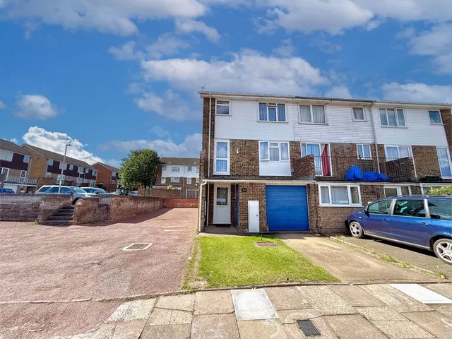 Beale Street, Dunstable LU6 1LZ, photo 1