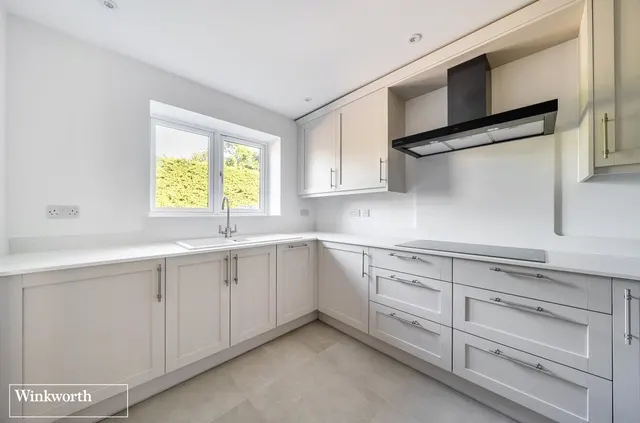 Kiln Lane, Monk Sherborne, RG26, photo 2
