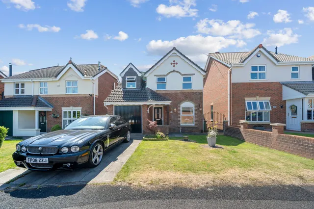 Skyes Crescent, Winstanley, Wigan, Wigan, WN3 6HU, photo 1