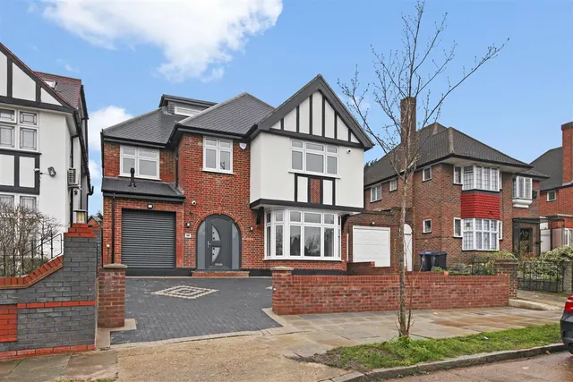 Sudbury Court Drive, Harrow, HA1, photo 1