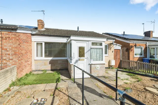 Lloyds Avenue, Kessingland, NR33, photo 1