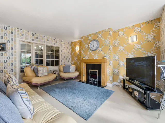Ringwood Crescent, Leeds, LS14, photo 3