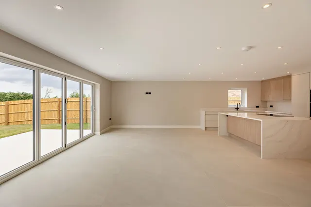 Photo 2 — Driftwood, Walford Heath, Shrewsbury, Shropshire, SY4 2HT