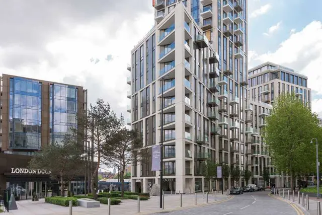 Vaughan Way, Wapping, E1W, photo 1