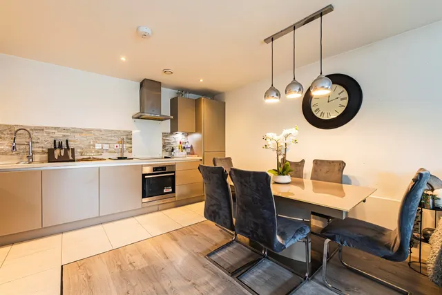 2 bedroom flat, Kd Plaza, Hemel Hempstead, HP1