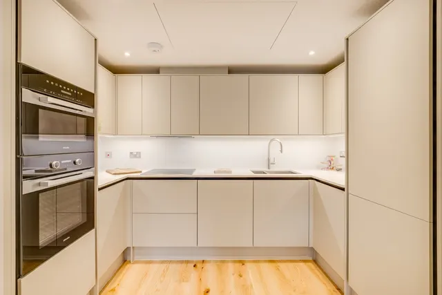 Photo 2 — 15, 219 Baker Street, Regent's Park, NW1 6XE