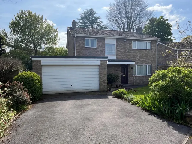 4 bedroom house, Rushmoor Grove, Backwell, BS48