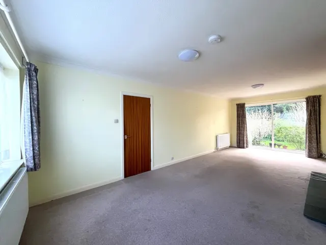 Rushmoor Grove, Backwell, BS48, photo 3