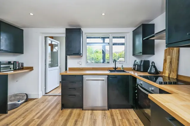 Harris Road, Nottingham, NG9, photo 3