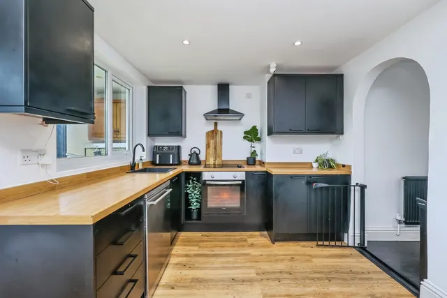 Harris Road, Nottingham, NG9, photo 2