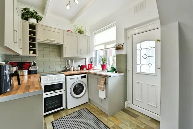 Photo 3 — Haden Street, Sheffield, S6