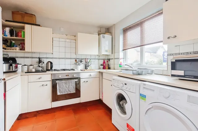 Godwit Close, Peterborough, PE7, photo 2