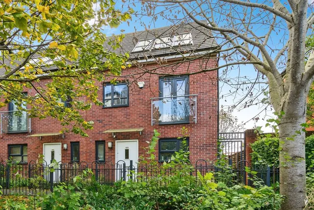 Broughton Lane, Salford, M7, photo 1