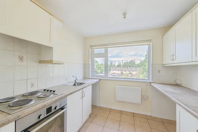 Enfield Close, Birmingham, B23, photo 3