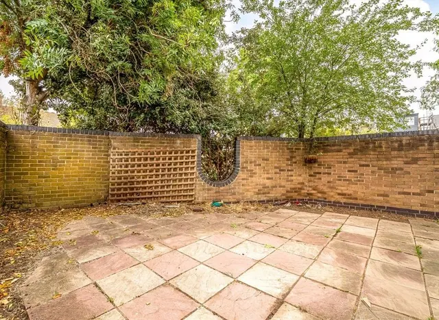 Weavers Close, Isleworth, TW7, photo 2