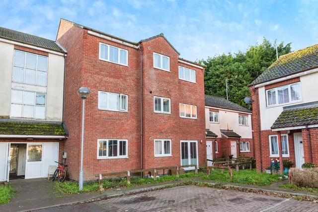 Ayscough Avenue, Spalding, photo 1