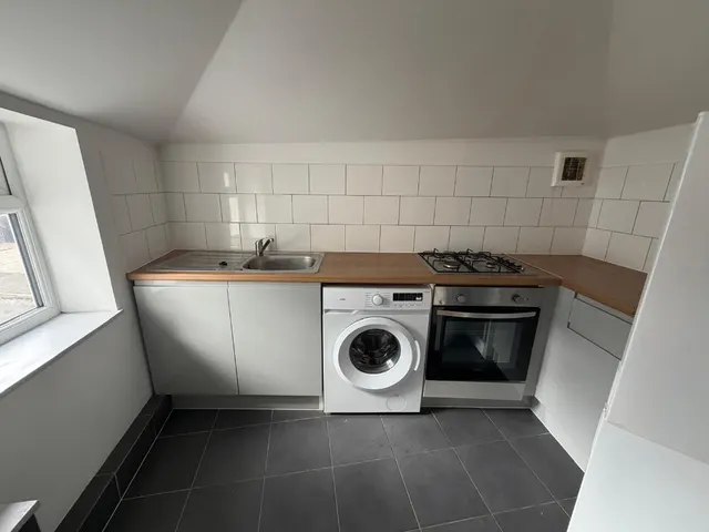 Hill Street, Stoke-On-Trent, ST4, photo 1