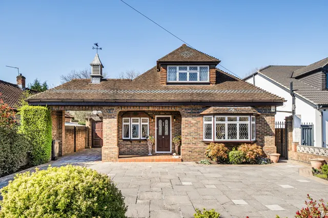 Lime Walk, Denham, UB9, photo 1
