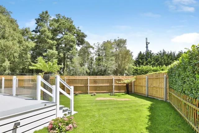 Matchams Lane, Hurn, BH23, photo 2