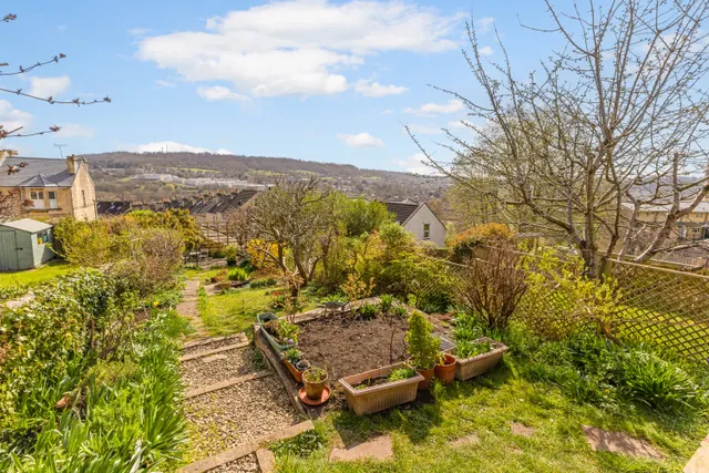 Photo 2 — Highbury Place, Bath, BA1