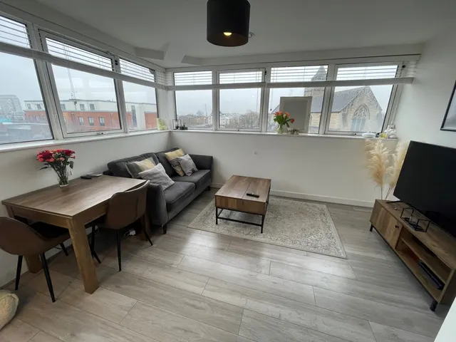 Photo 2 — Flat 36, Park View Court Victoria Street, Basingstoke, Basingstoke, RG21 3FJ