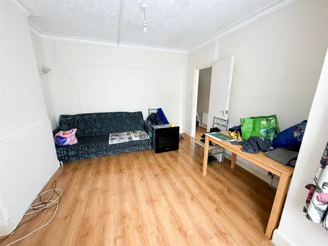 Pemdevon Road, Croydon, CR0, photo 2