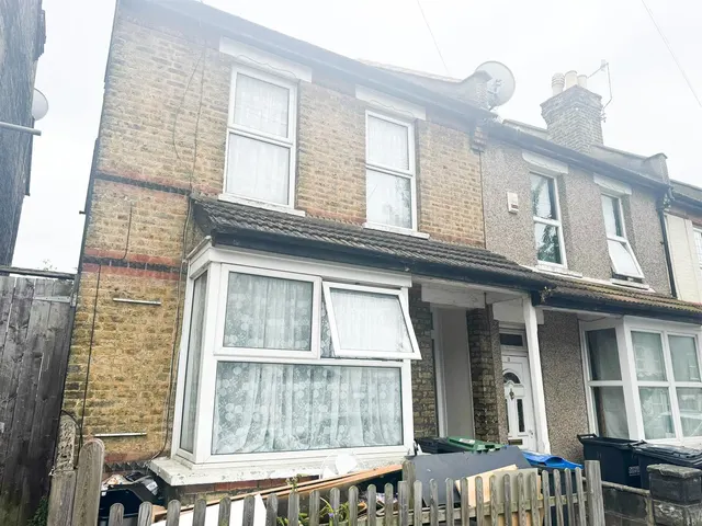 Pemdevon Road, Croydon, CR0, photo 1