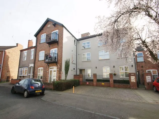 The Warehouse, Hunter Street, RUGBY, Warwickshire, CV21 3LT, photo 1