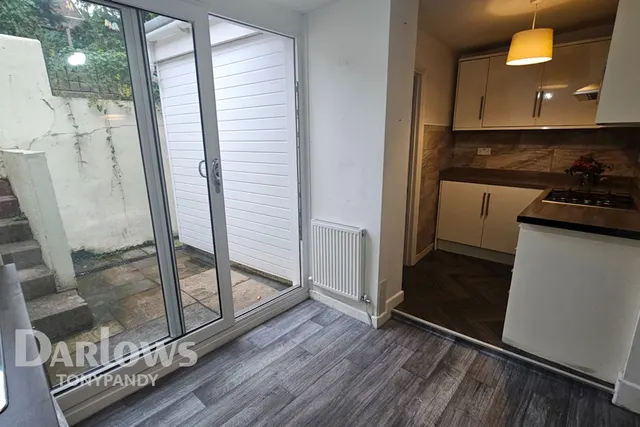 Miskin Road, Trealaw, CF40, photo 2