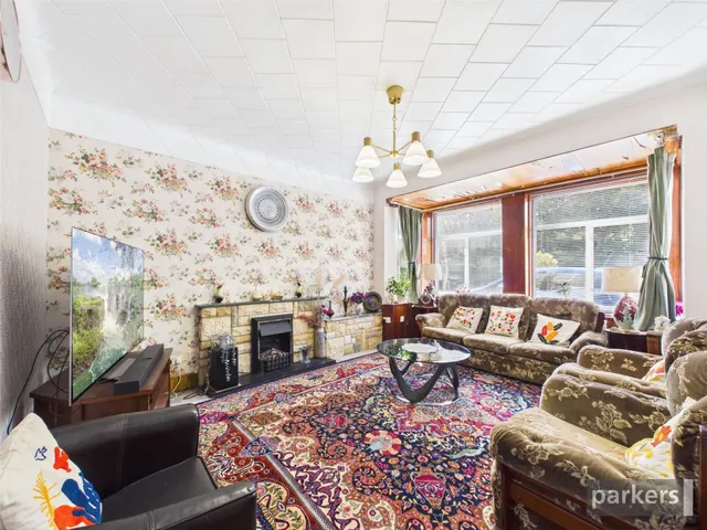 Whiteknights Road, Reading, RG6, photo 2