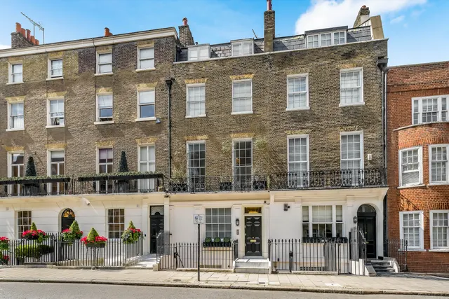 Chapel Street, Belgravia, London, photo 1