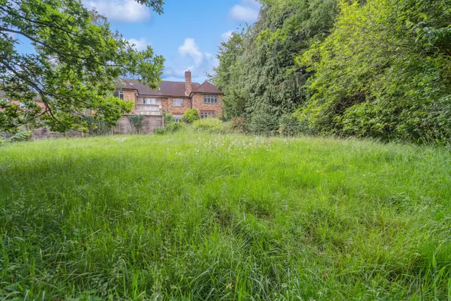 Harefield, Middlesex, photo 2