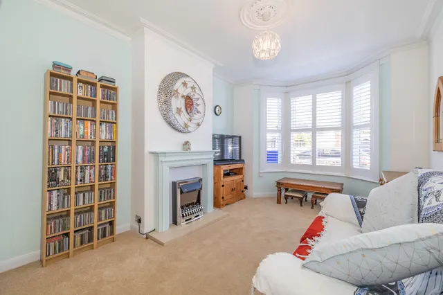 Chalkwell Road, Sittingbourne, ME10, photo 2