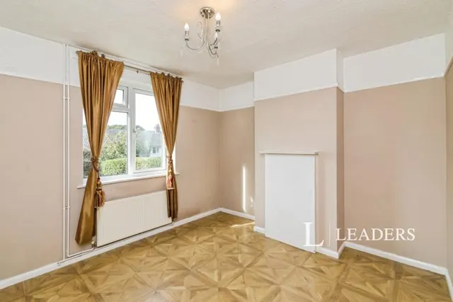 Hill Road, Lowestoft, NR32, photo 2