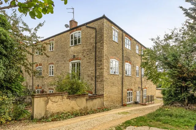 West End, Witney, OX28, photo 2