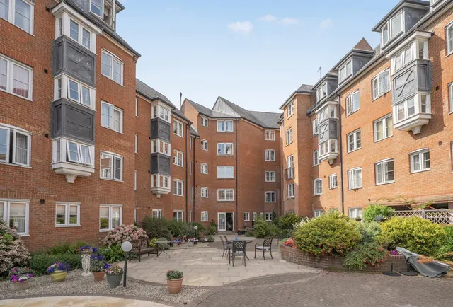 Westgate Street, Gloucester, GL1 2PA, photo 1