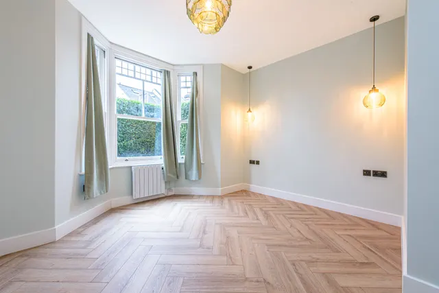 Photo 2 — Ground Floor, 10 Ingham Road, London