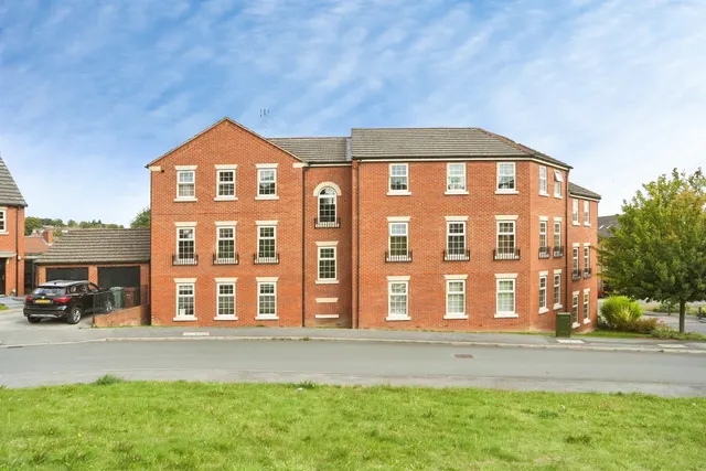 Raynville Way, Leeds, photo 1