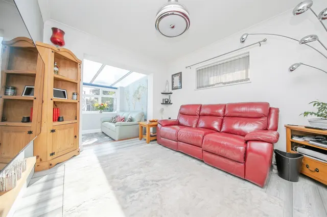Photo 3 — Ingarfield Road, Holland-On-Sea, Clacton-On-Sea