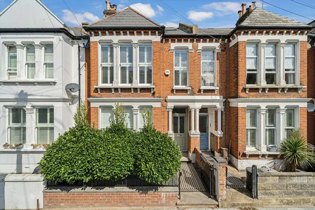 Tantallon Road, London, SW12, photo 3