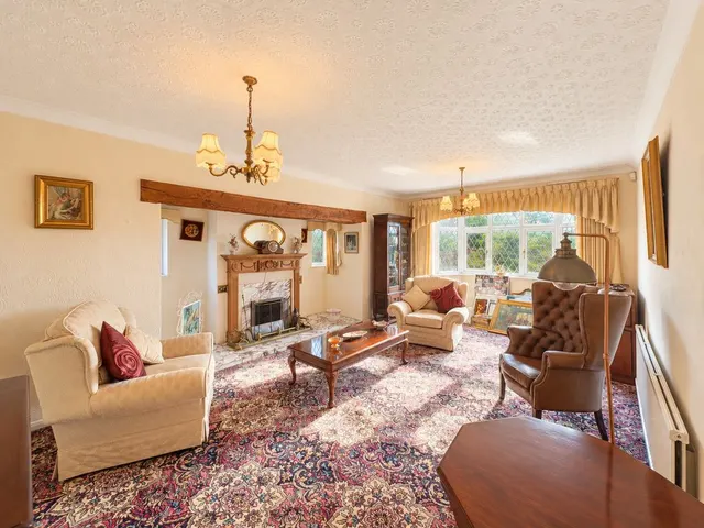 Shute Hill, Lichfield, WS13, photo 3