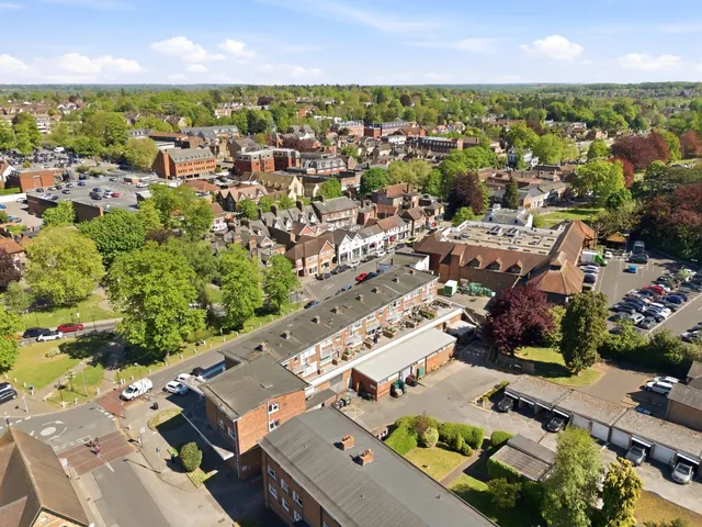 Church Green Row, Church Green, AL5, photo 2