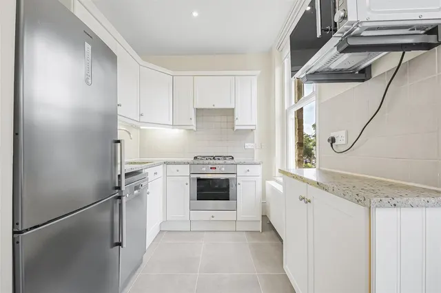 Photo 3 — Goldhurst Terrace South Hampstead, London NW6 3HS
