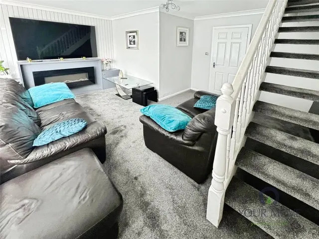Photo 2 — Osprey Drive, Dudley, West Midlands, DY1