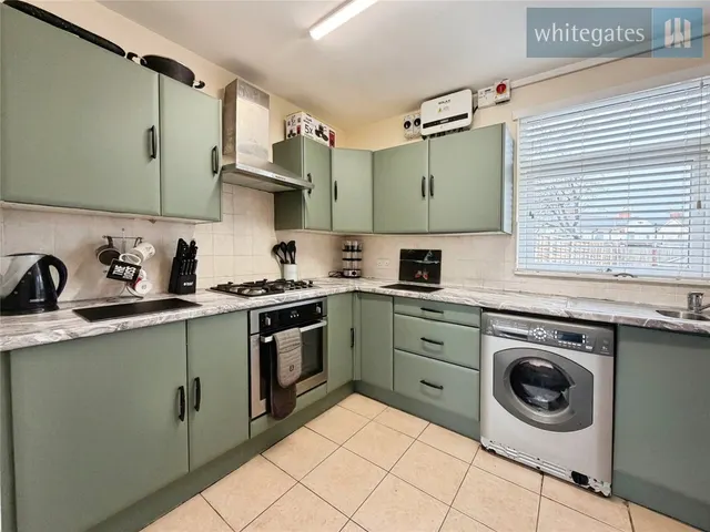 Plas Gwyn, Wrexham, LL12, photo 3