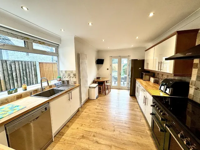 Benares Road, Plumstead, SE18, photo 2