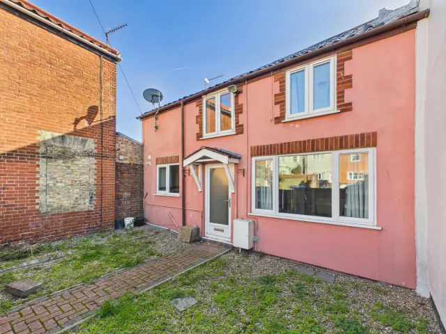 Church Road, Lowestoft, photo 3