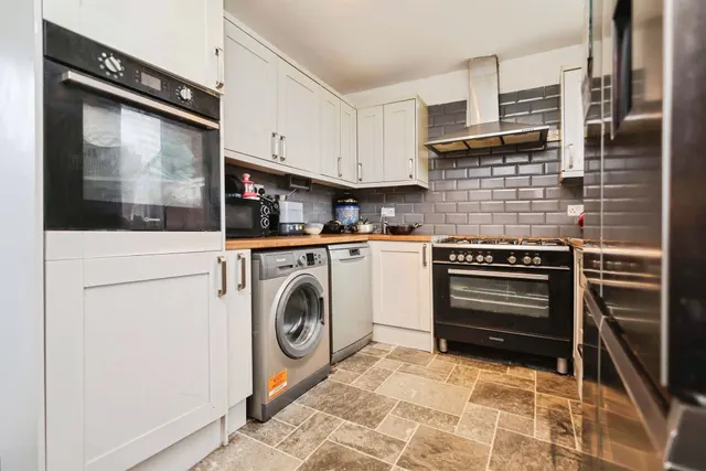York Road, Rowley Regis, B65, photo 3