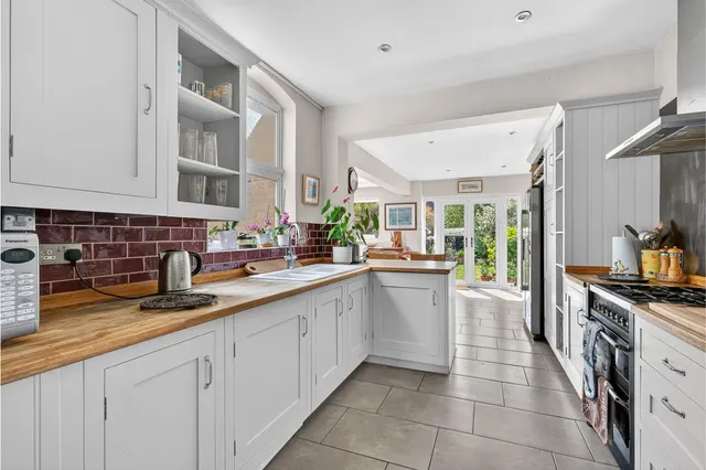 Photo 3 — Halliford Road, Sunbury-On-Thames TW16 6DP